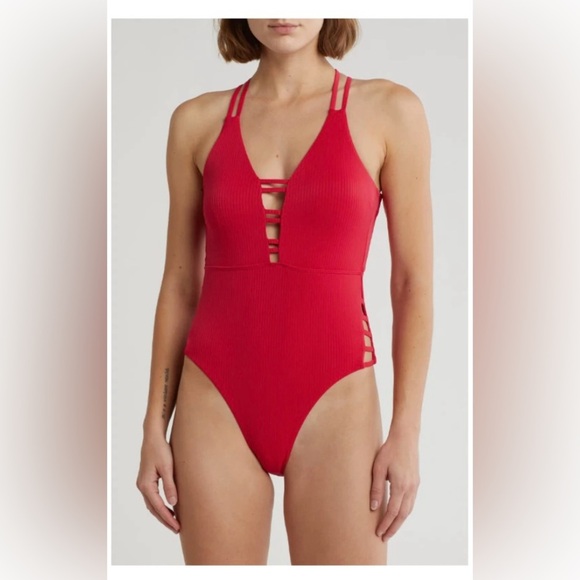 2/$30 Nicole Miller Red Ribbed Cutout One-Piece Swimsuit – Size M - Picture 1 of 9